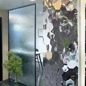 Rolled glass